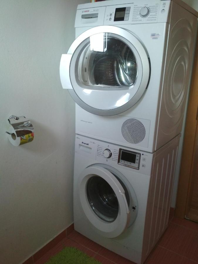 Bomba Ubytko Apartment Snina Exterior foto